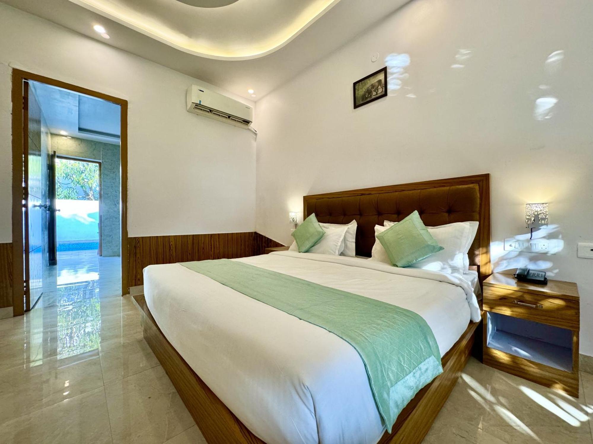 The White Oak Corbett Spa & Resort Rāmnagar Exteriör bild