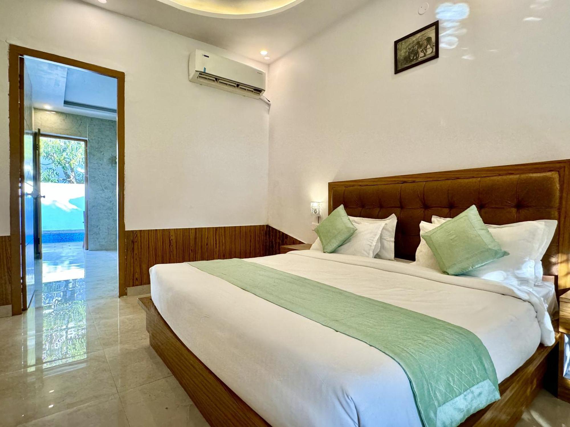 The White Oak Corbett Spa & Resort Rāmnagar Exteriör bild