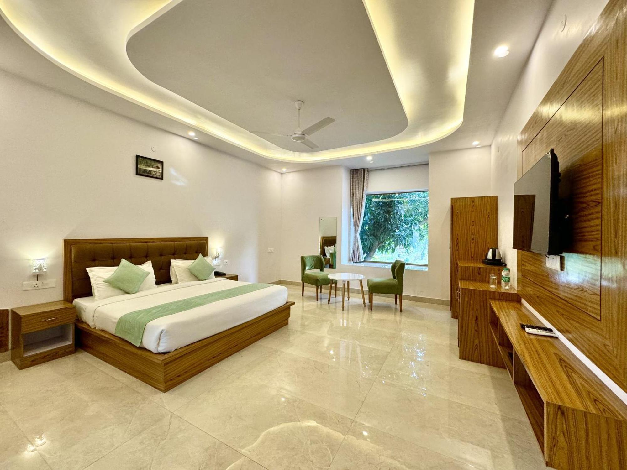 The White Oak Corbett Spa & Resort Rāmnagar Exteriör bild