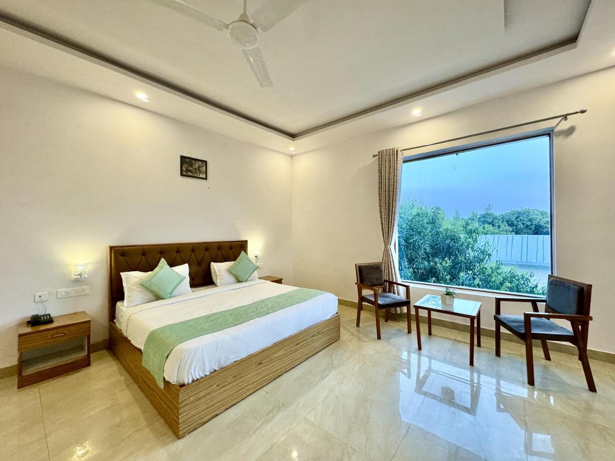 The White Oak Corbett Spa & Resort Rāmnagar Exteriör bild