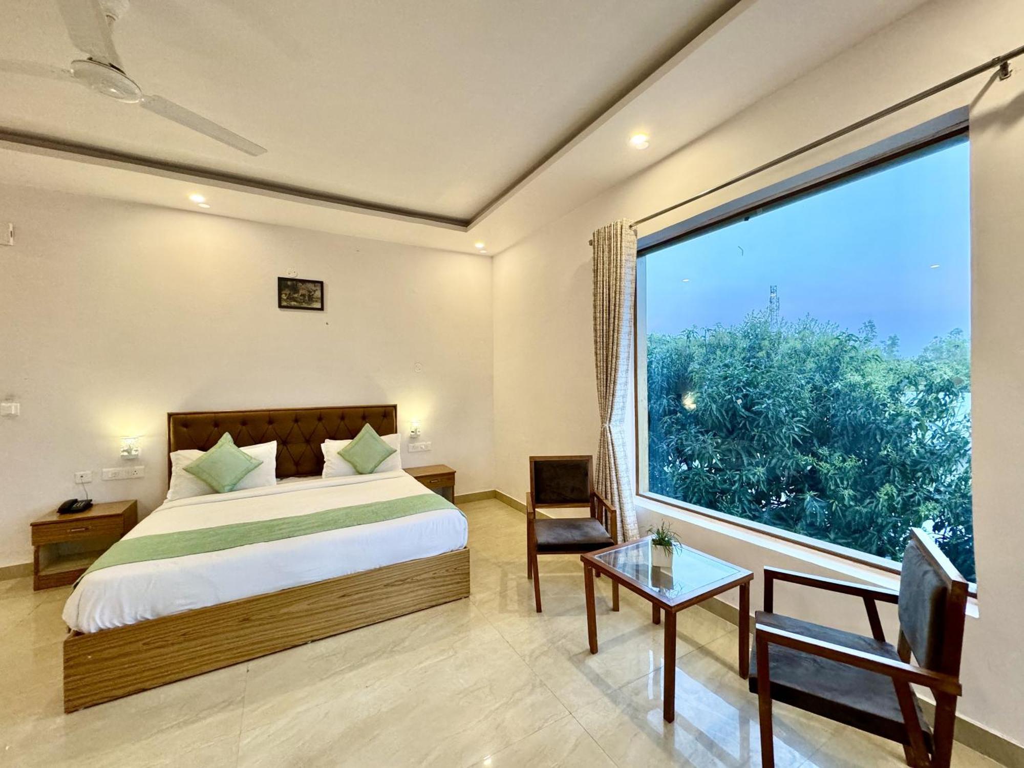 The White Oak Corbett Spa & Resort Rāmnagar Exteriör bild
