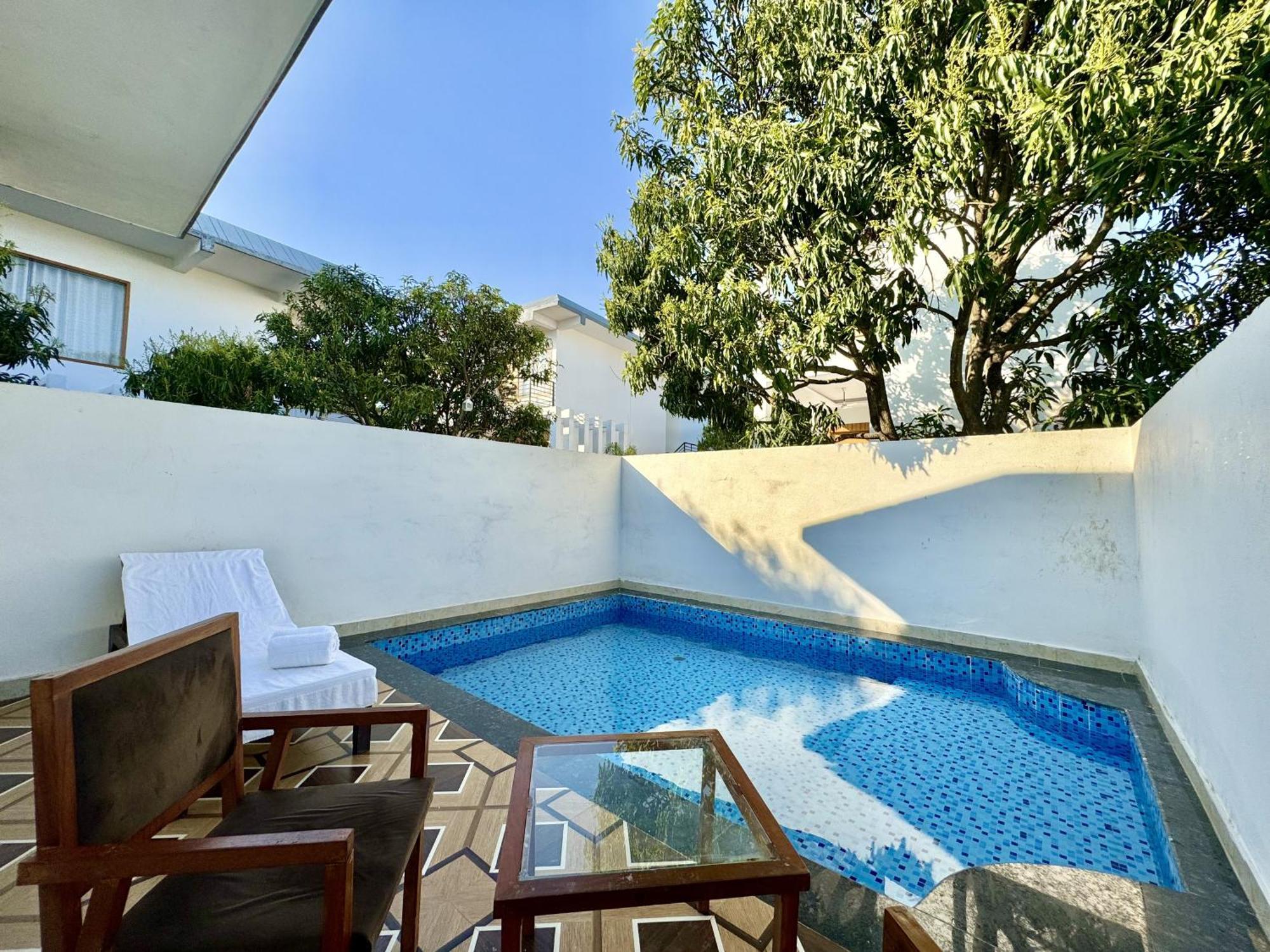 The White Oak Corbett Spa & Resort Rāmnagar Exteriör bild